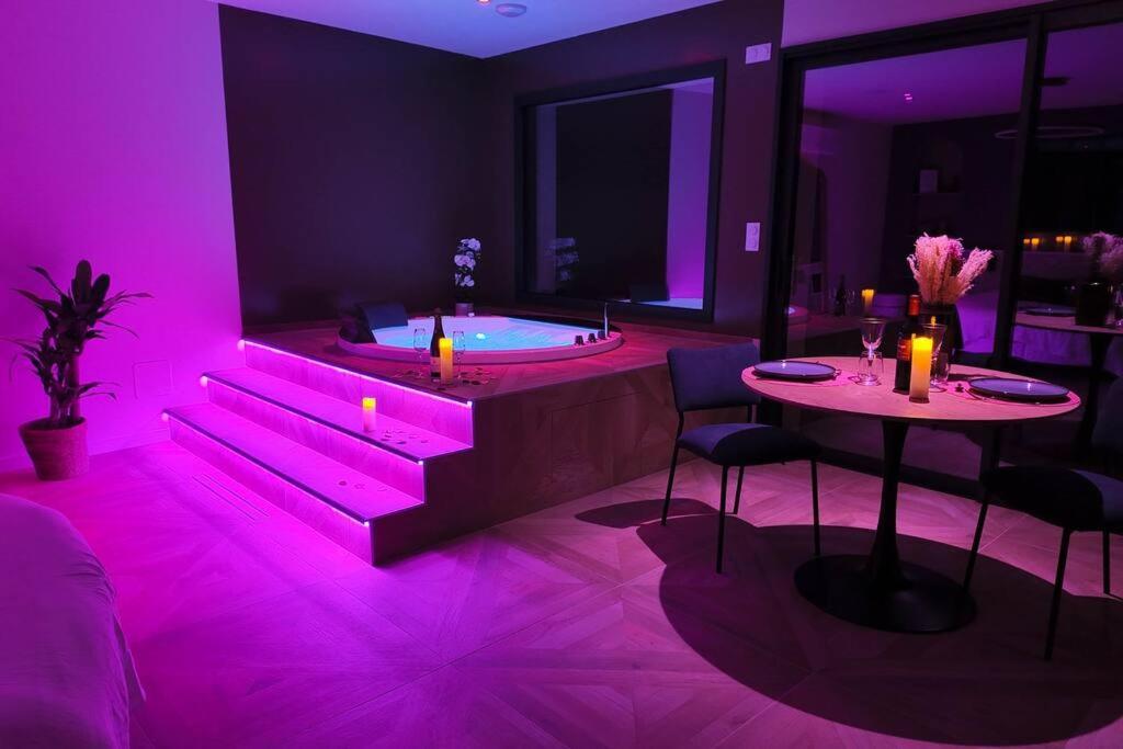 Les Suites Du Payre - Suite Passion Talmont-Saint-Hilaire Kültér fotó